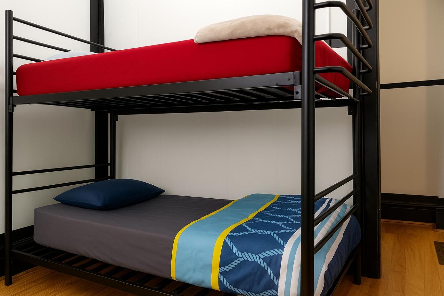 Ozi Inn Backpackers - Perth -Valid International Passport Required — Photos 3